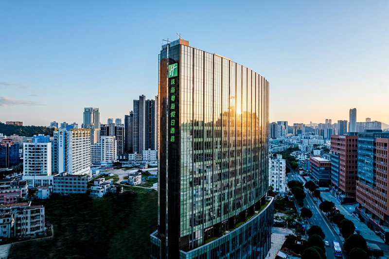 Holiday Inn Zhuhai City Center Over view