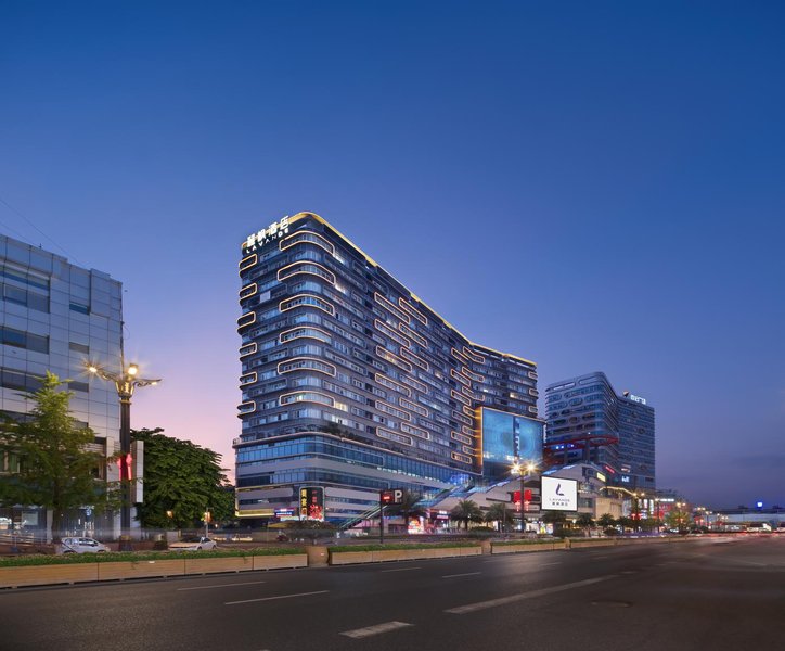 Lavande Hotel (Guanghan Bailun Plaza) Over view