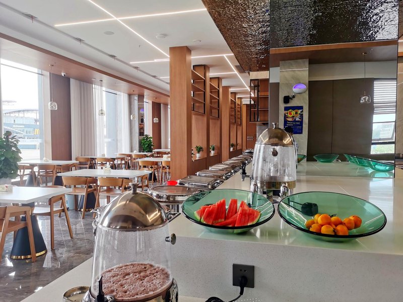 Super 8 Selected Hotel (Shangrao High speed Railway Station) Restaurant
