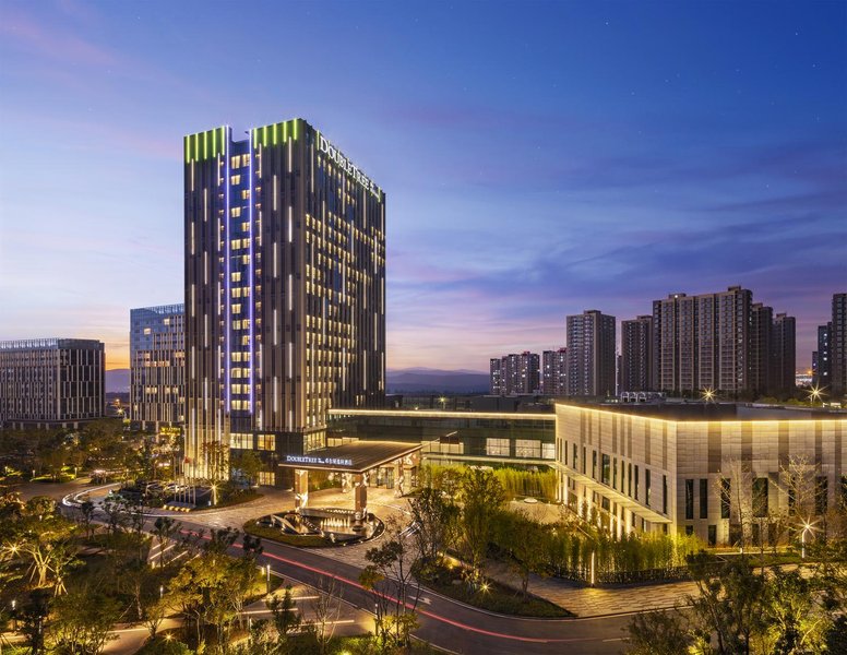 DoubleTree by Hilton Kunming Airport Over view