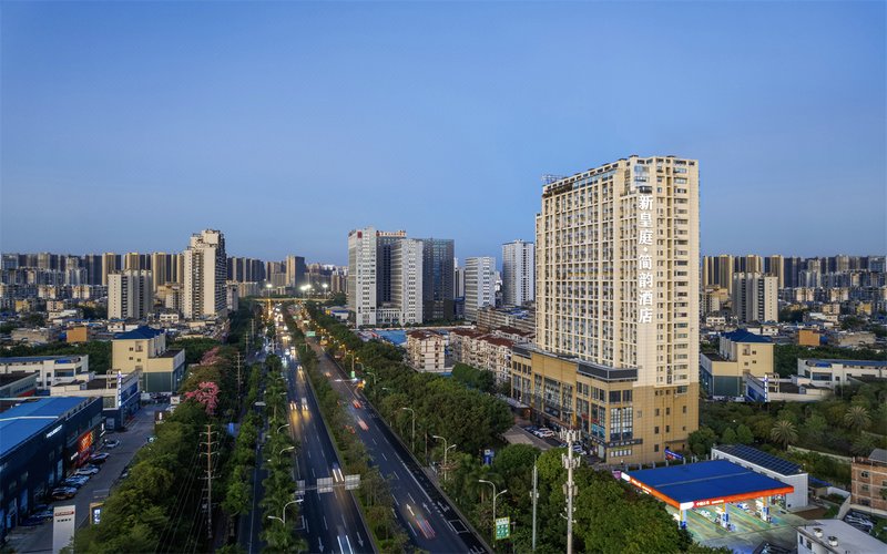 Kyriad Marvelous Hotel (Nanning Baisha Avenue)Over view