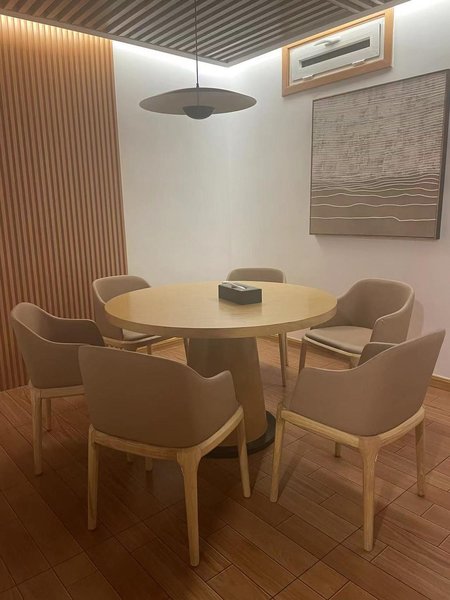 Yuping Xueyu HotelRestaurant