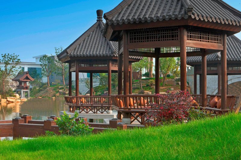 Sheraton Grand Hangzhou Wetland Park Resort Over view