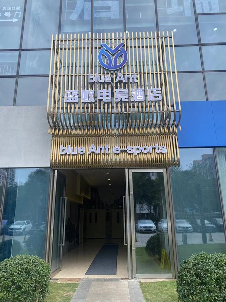 Joy E sports I Hotel Over view