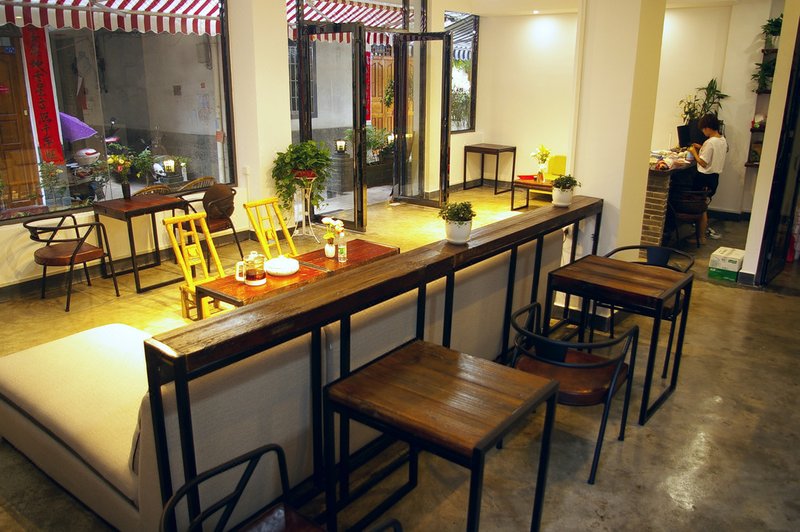 BELLA＇S INN Restaurant