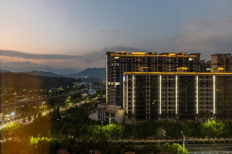 Huaqi International Hotel Over view