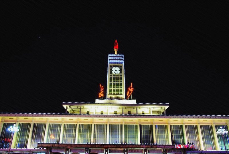 Jinyuan Hotel (Changsha Jintai Plaza Intercity Railway Store) 酒店外观