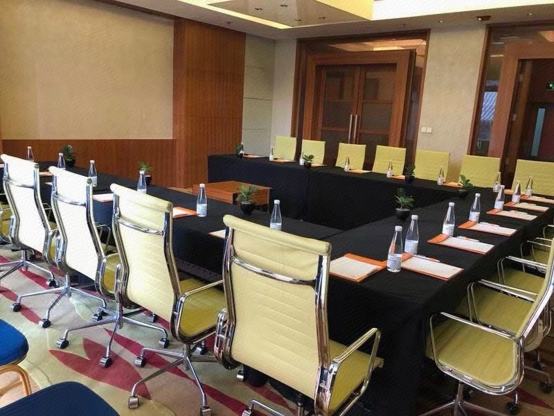 the Sandalwood, Beijing Marriott Executive Apartmentsmeeting room