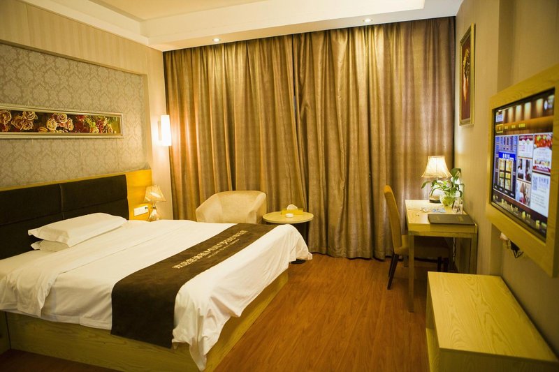 RONZON HOTELGuest Room