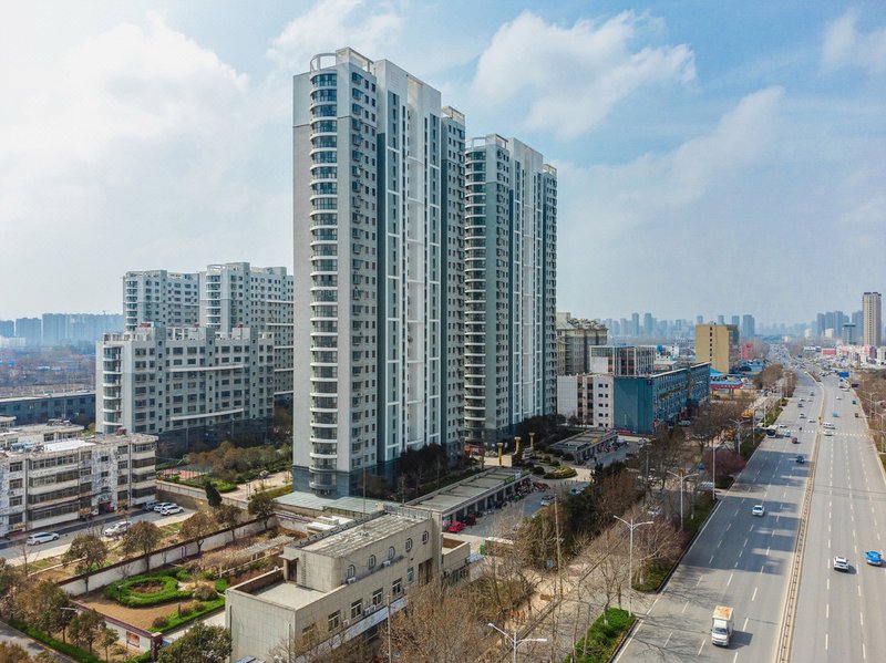 Lavande Hotel (Heze Huanghe Road) Over view