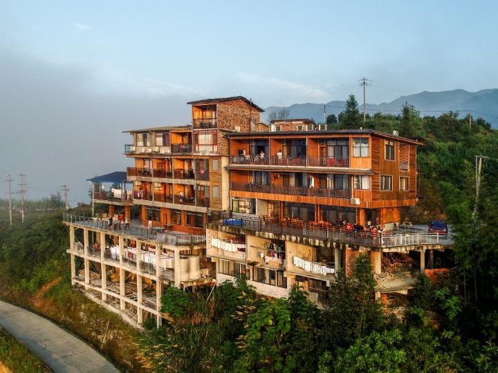 Longji Yunshanju Hotel Over view