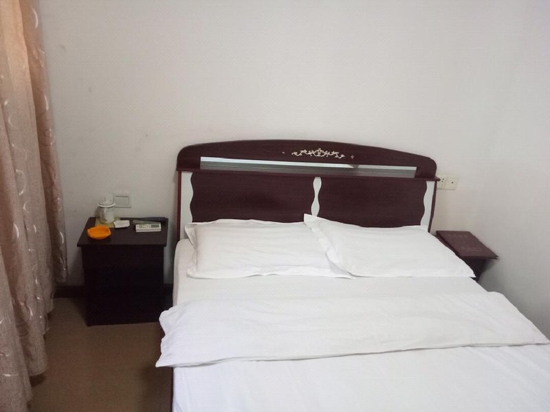 Longshun Business HostelGuest Room