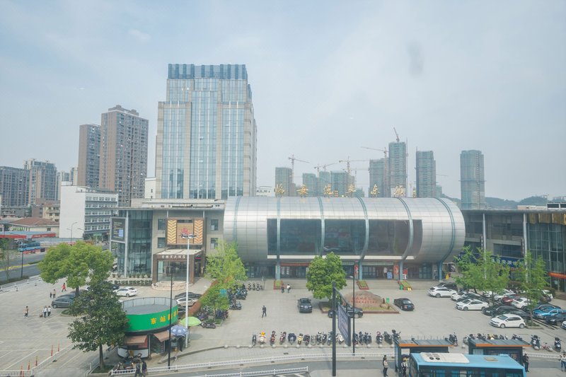 Sweetome Holiday Apartment (Lin'an East Bus Station) Over view