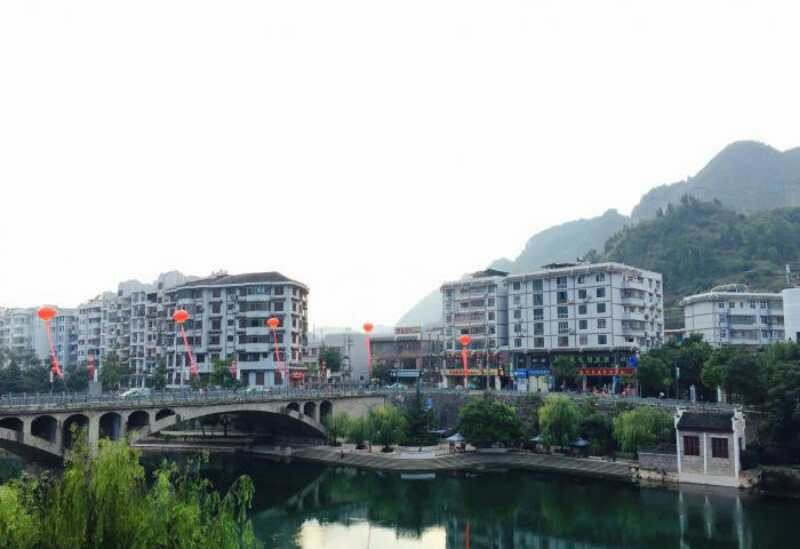 Qiandong Hotel Over view