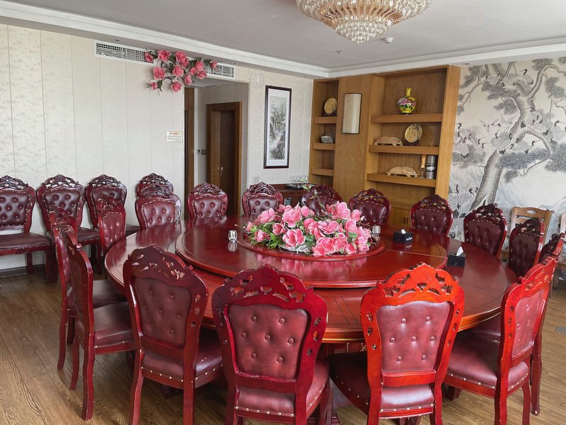 TibetSnowden HotelRestaurant