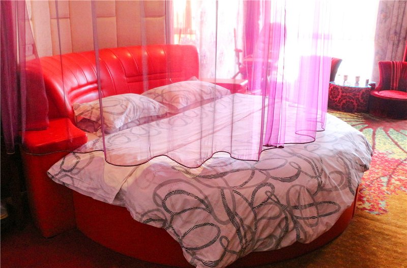 Delong HotelGuest Room