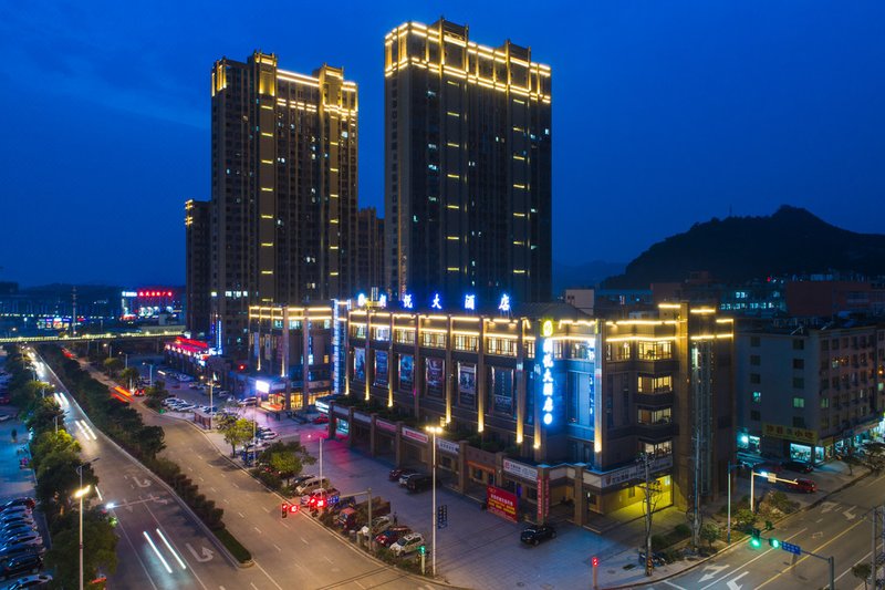 Langyue Hotel Over view