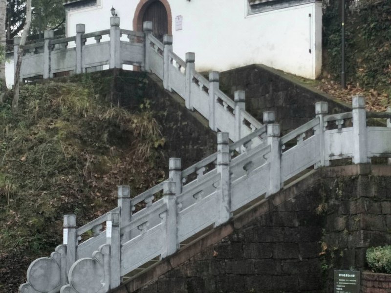 Huangshan Qiankou Mengyuan Hotel Over view