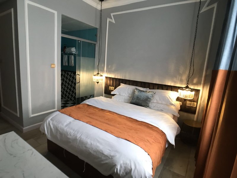 YUN XI  FLOWER OF HOTEL Guest Room