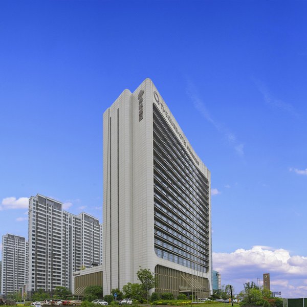 The Qube Hotel Xiangyang Over view