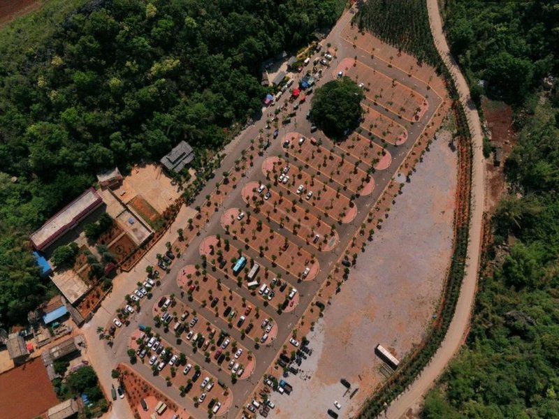 Tien Son周边景点