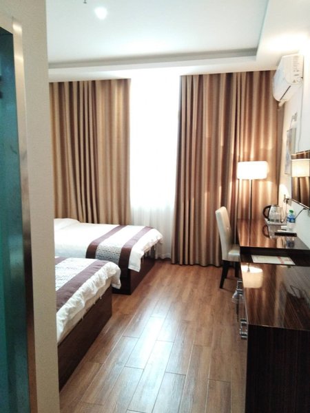 LinJiang Hotel Guest Room