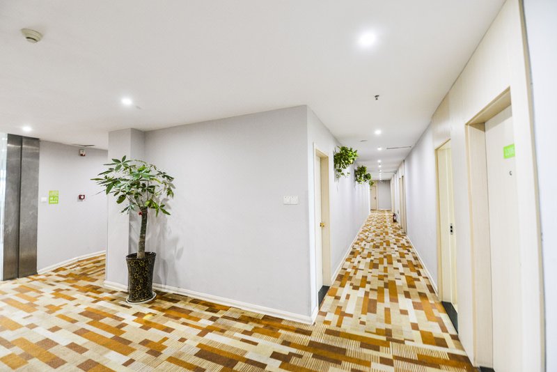 Motel 168 HotelOther