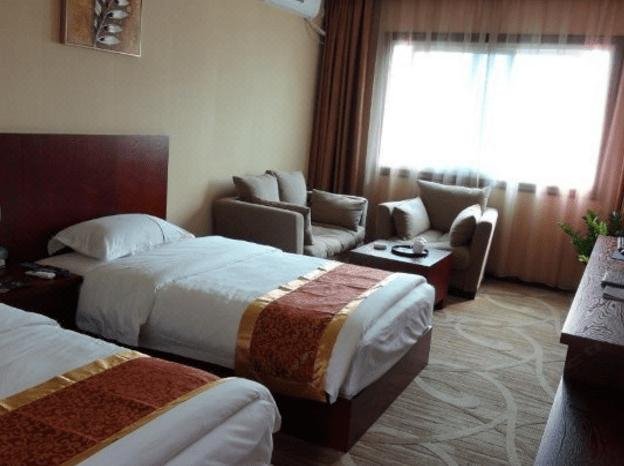 Furuilai Hotel Guest Room