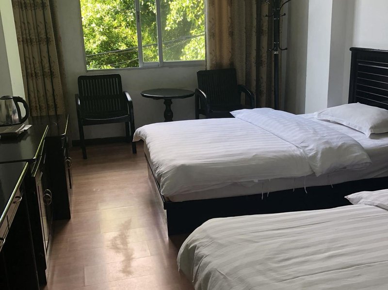 Tengchong Hongxing Hostel Guest Room