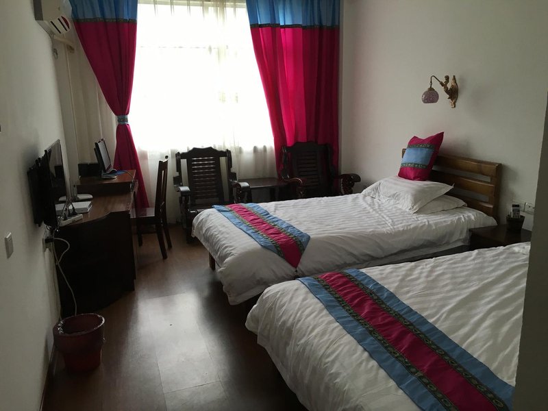 Dajun Hotel Guest Room
