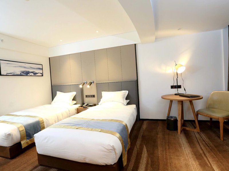 Shaozhou Business HotelGuest Room