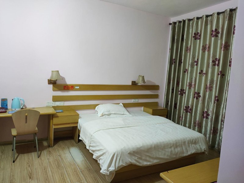 ChongZuo ChengXi Hotel Guest Room