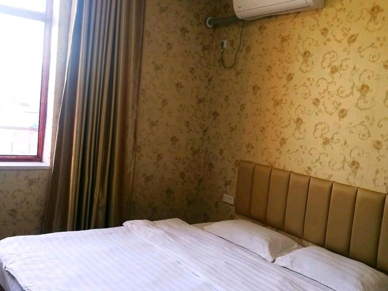 Zhaluteqi Wanjia Express Hotel 客房