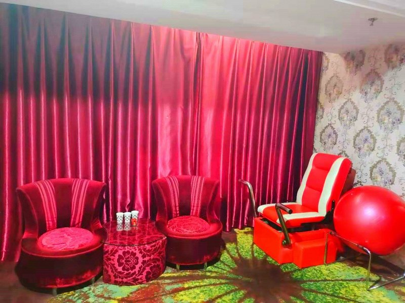 Delong HotelGuest Room