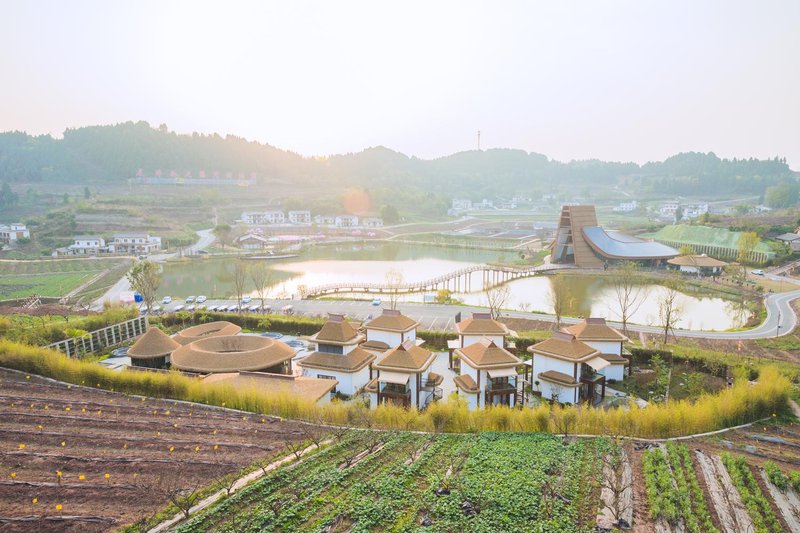 Zenxuan Dongfang Guest House Over view