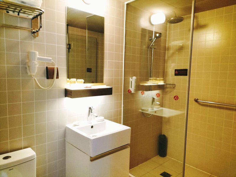 Jinjiang Inn Select (Guiyang North High speed ​​Railway Station)Guest Room