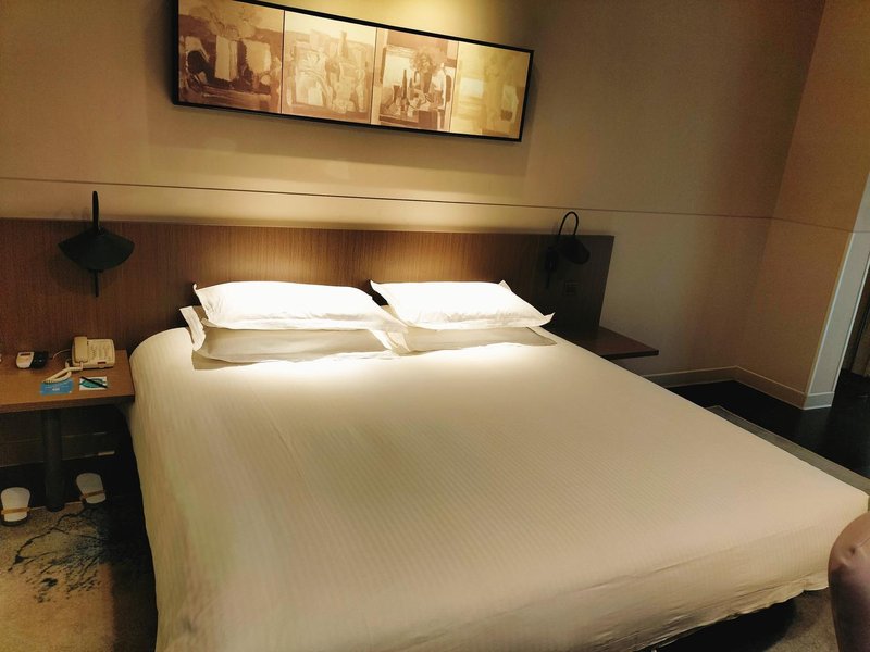 Jinjiang Inn Select (Guiyang North High speed ​​Railway Station)Guest Room