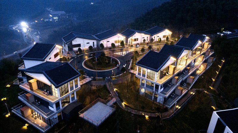 BANSHANYINZHU RESORT HOTEL Over view