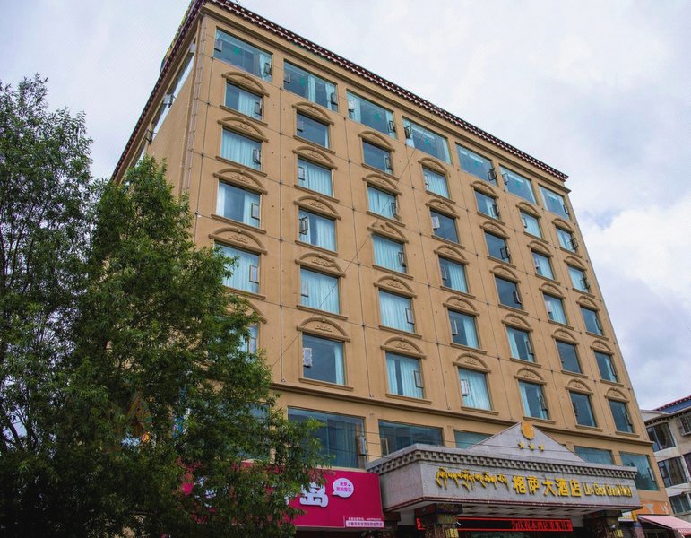 Lin.gesa Grand Hotel Over view