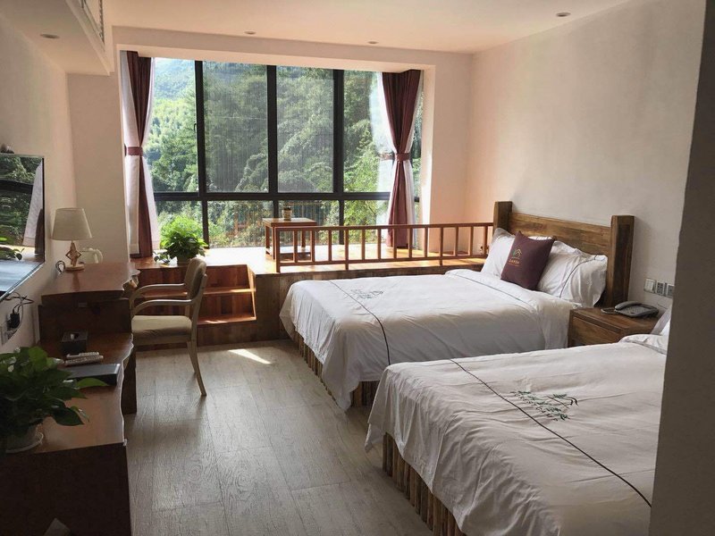 Dongjiang Lake Senlinli CampGuest Room