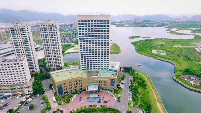 Jinhai New Century Grand Hotel NinghaiOver view