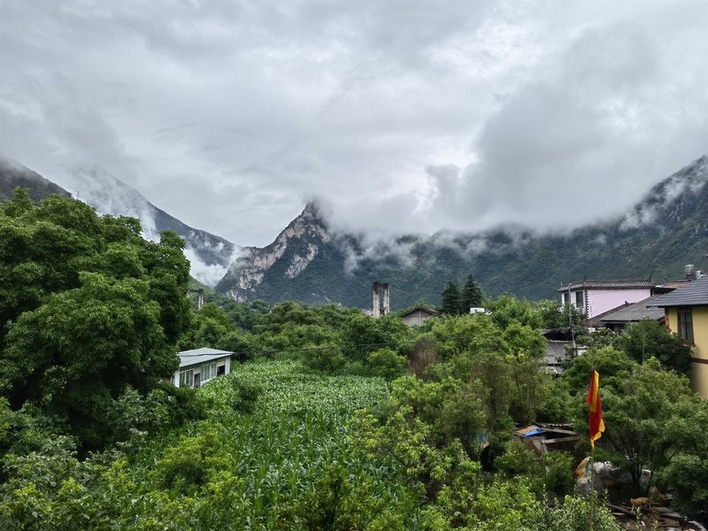 Siming Bieyuan (Xiangwei Line Shop) Over view