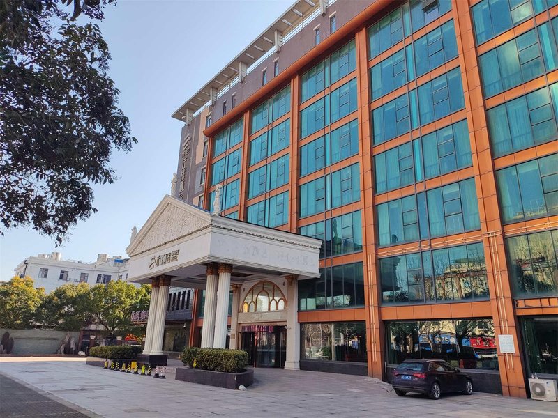 Yunfei Hotel (Shanghai Caolu Minlei Road Subway Station)Over view