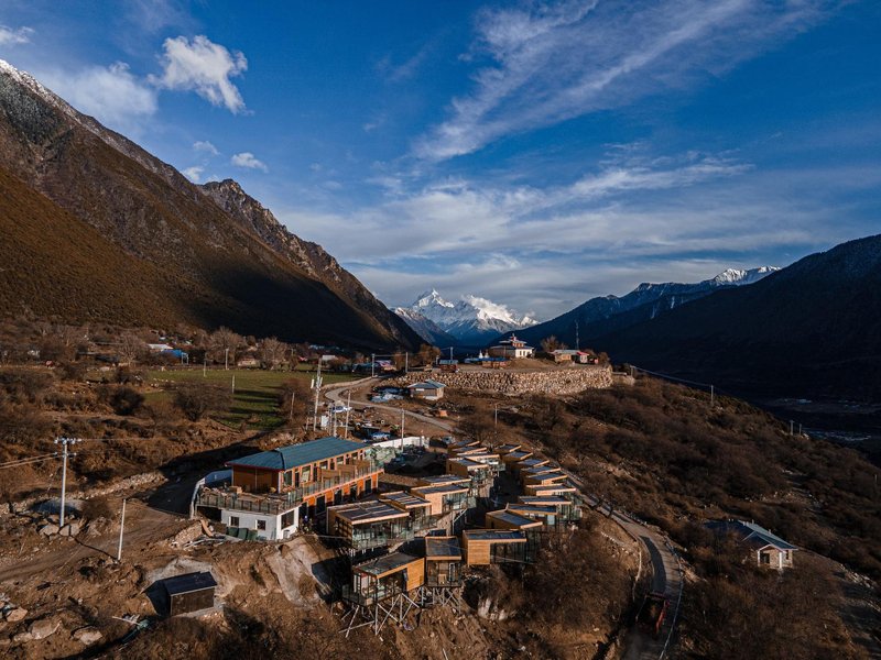 WILD BLOSSOM HOTEL Over view