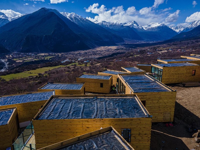 WILD BLOSSOM HOTEL Over view