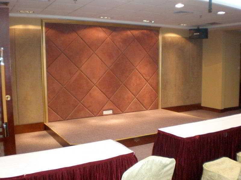 Langyi Business Hotel (Chigang Subway Station, Guangzhou Pazhou Exhibition Center)meeting room