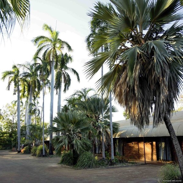 Ibis Styles Katherine Over view