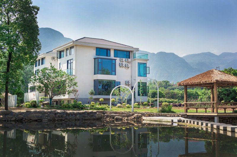 Xike Homestay (Donglinsi Branch) Over view