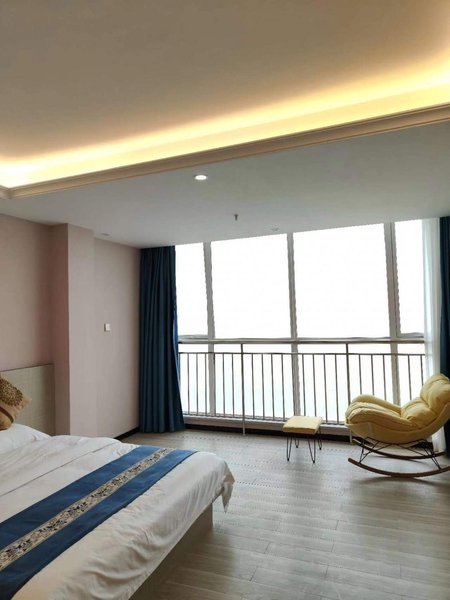 Naxianghai Blue Ocean Apartment Hotel (Rongcheng Intercontinental Holiday Plaza) Guest Room
