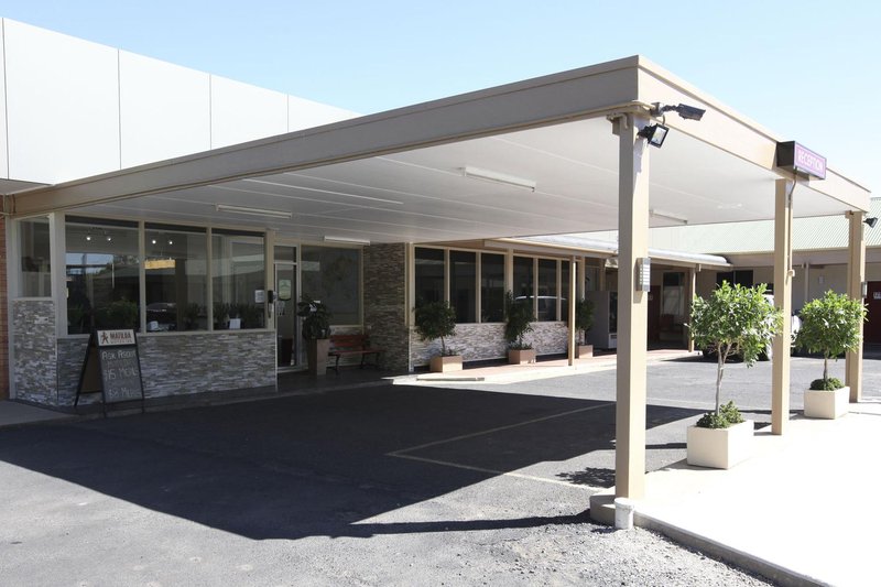 Mas Country Matilda Motor InnOver view